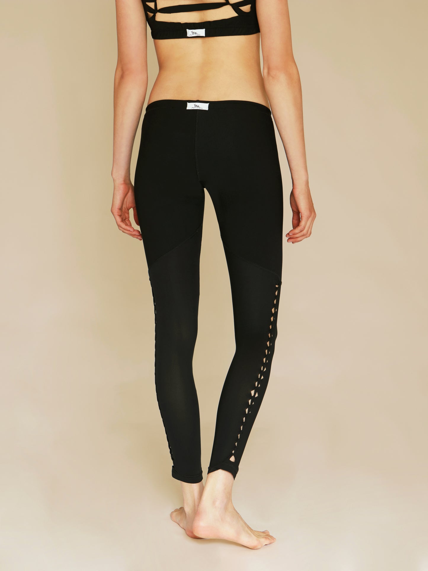 Gili Tights | yin gang